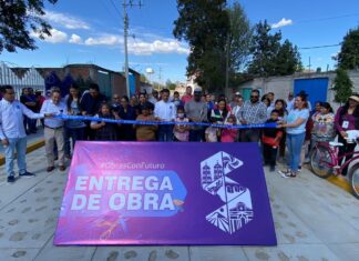 INAUGURAN CALLE JARDÍN DE NIÑOS EN CUPAREO