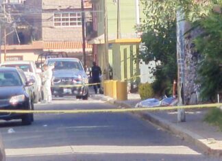 Localizan el cuerpo sin vida de dos personas en bolsas plásticas en la colonia 18 de Agosto