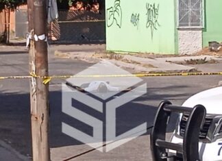 Asesinan a un hombre en la colonia Los Pinos en Celaya