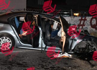 Cuatro personas perdieron la vida y tres más resultaron gravemente lesionados después de accidentarse el vehículo en el que viajaban.