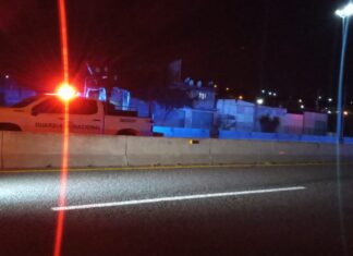 Un hombre murió atropellado en la carretera Panamericana en Apaseo El Alto.