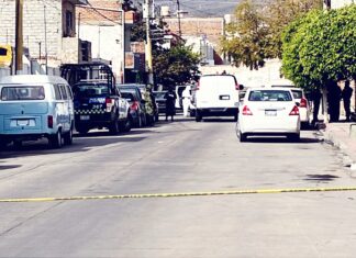Dos muertos y dos heridos graves en ataque armado en un domicilio en la colonia Villas de Echeveste, en León.