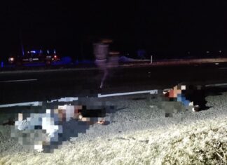Cuatro mujeres que viajaban en motocicleta, murieron después de que fueron impactadas en el camino de acceso a la comunidad de Las Tepuzas, en Pénjamo.