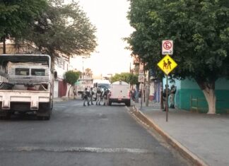 Un hombre fue asesinado a balazos en un cibercafe en el barrio de San Juan en Celaya.