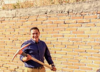 Colocación de la primera Piedra para la Construcción del Banco del Bienestar en Santiago Maravatío