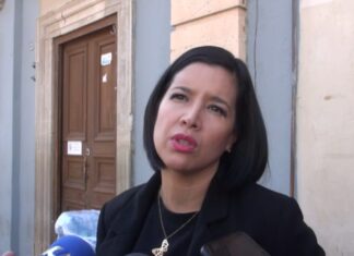 Autoridades estatales aseguran que la situación está controlada en Celaya luego de incendios de vehículos y comercios.