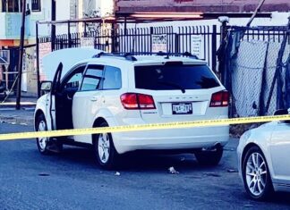 Ataque armado a un vehículo en movimiento dejo un saldo de un muerto y dos heridos graves en la colonia Delta de Jerez, en León.