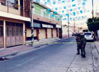 Ataque armado en barbería en Purisima del Rincón, dejo tres muertos en Purisima del Rincón .