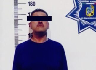 Policías de San Francisco del Rincón, detuvieron a presunto asaltante de tiendas de convivencia; se le aseguró una réplica de arma de fuego.