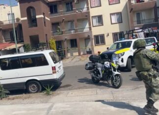 Triple homicidio, dos hombre y una mujer fueron encontrados sin vida al interior de un inmueble en Salamanca.