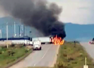 Permanente ola de violencia en Zacatecas; se registran bloqueos y quema de vehículos en La localidad de Fresnillo.