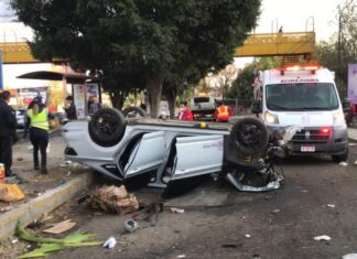 La mañana de este lunes se registró un aparatoso accidente en la salida a #Salamanca