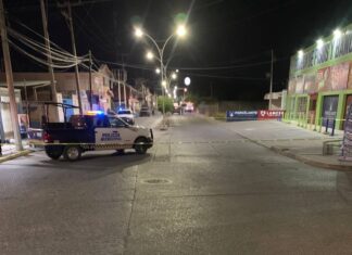 Localizan a un hombre sin vida frente al Bar Chapala, en Juventino Rosas.