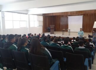 Alumnos del CONALEP Salvatierra, participan en Feria del Prevención al Delito.