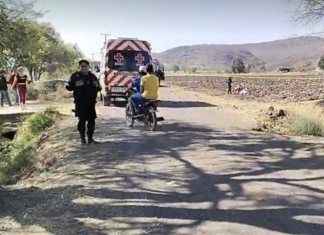 Localizan el cuerpo sin vida de un hombre en el camino de terracería entre las comunidades de Puerto de Valle y Comaleros.