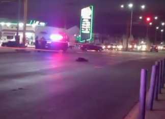 La tarde noche de este viernes un hombre fue asesinado a balazos en el Boulevard Revolución en Valle de Santiago.