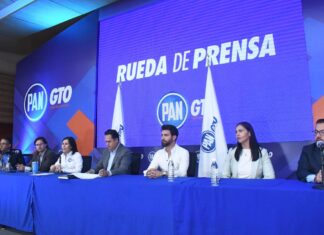 Regidores de Salamanca y abogados se unen a las filas de Acción Nacional.