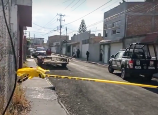 Ataque armado en la colonia Lindavista en Valle de Santiago, dejo un saldo de un hombre muerto y uno mas herido de gravedad.