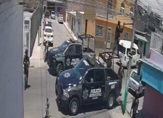 RETIRAN CÁMARAS DE VIDEO EN VÍA PÚBLICA DE CELAYA.