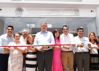 César Prieto y Marcelo Ebrard inauguran en Salamanca oficinas de Relaciones Exteriores.