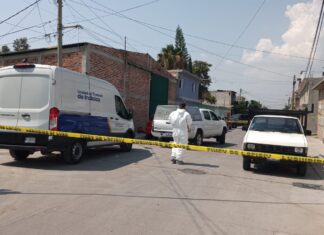 Fiscalía investiga crimen de dos hombres en la colonia Del Bosque en Celaya