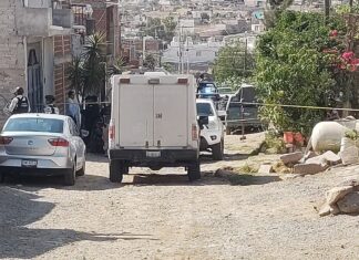 Un muerto y un herido fue el saldo de un ataque armado en la colonia Camino a San Juan en León.