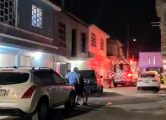 Un hombre fue atacado a balazos en su domicilio en la colonia Valle Verde, en Salamanca.