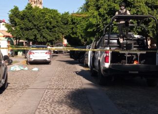 Ataque armado en la colonia Hacienda Don Gu, dejo un saldo de un hombre muerto y uno más herido de gravedad.