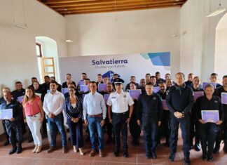 Terminan elementos de Seguridad Pública curso de Crianza Positiva en Salvatierra.