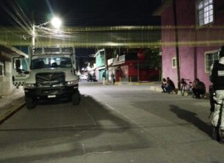 Una pareja fue atacada a balazos en la colonia Emiliano Zapata en Celaya; el hombre murió en el lugar de los hechos y la mujer resulto gravemente lesionada.