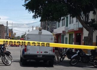Ataque armado en un taller de motocicletas dejo un saldo de una persona sin vida y otra herida de gravedad, en la colonia Valle Hermoso en Celaya.