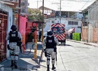 Un hombre murió después de ser arrollado en la colonia San Javier en Salamanca; el responsable huyó.