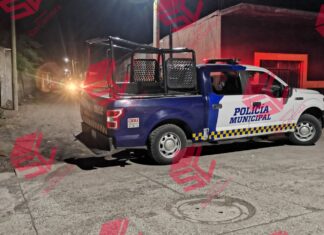 En la comunidad, Tinaja de Pastores, en YURIRIA; un hombre fue localizado decapitado en la vía pública