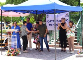 Autoridades Municipales entregaron el programa «Fortaleciendo Mi Negocio 2023», en Santiago Maravatío.