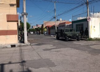 Un hombre fue atacado a balazos en la colonia Laureles en Celaya; fue trasladado por sus propios medios a recibir atención médica.