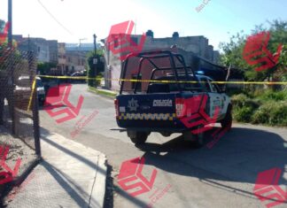 Ataque armado a personas que viajaban en una camioneta dejo un saldo de una mujer muerta y un menor de edad gravemente lesionado.