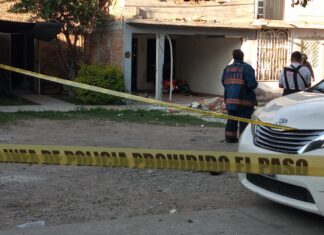 Tres lesionados de gravedad y cuántiosos daños materiales en 6 viviendas dejo la explosión de un tanque de gas en una vivienda de la colonia Valle de los Naranjos en Celaya.