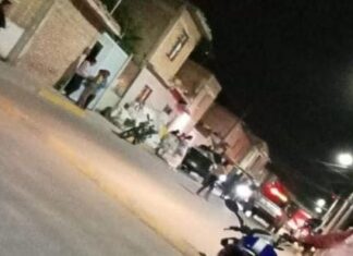 Un hombre fue asesinado a balazos cuando esperaba transporte para ir a trabajar, la noche de este viernes en la colonia Ejidal en Celaya.