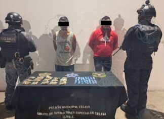 POLICÍA DE CELAYA DETIENE A TRES HOMBRES CON DROGA
