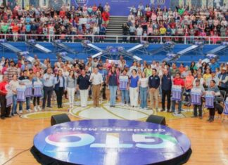 Con presencia de Libia Dennise, arranca primera etapa de entrega de calentadores solares en Guanajuato.