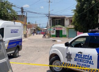 Dejan un cuerpo sin vida envuelto en bolsas de plástico en la comunidad de Mexicanos, en Villagran.