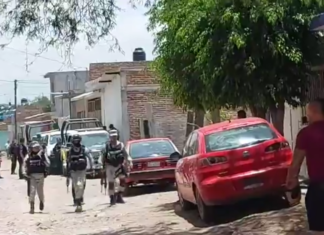 Un hombre fue agredido a balazos al interior de una carnicería en la comunidad de La Luz, en Salamanca.