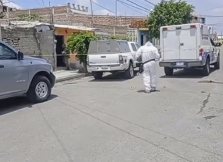 Ataque armado en una vivienda de la calle Colon en la colonia Ranchos Unidos en Valle de Santiago, dejo un saldo de un hombre sin vida.