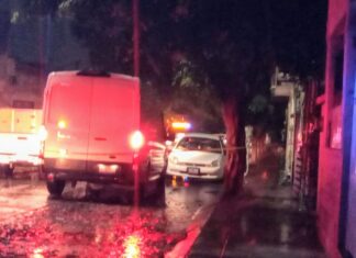 Tres personas, dos mujeres y un hombre fueron asesinados al interior de un domicilio de la colonia Misión de la Esperanza, en Celaya.