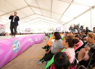 Impulsa el Estado más acciones de apoyo a estudiantes de educación básica y mujeres, en Las Joyas, en León.