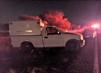 Volcadura en la carretera federal Salvatierra- Yuriria, dejo un saldo de dos muertos y dos heridos graves.