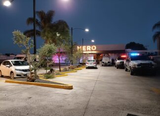 Un hombre fue asesinado a balazos al interior de un restaurant en la colonia Riviera del Campestre, en Celaya.