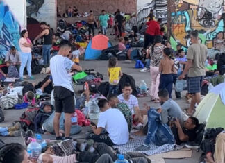 Se siguen incrementando migrantes en Irapuato a falta de tren que los traslade a la frontera.