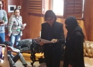 Alumnos entregan rectoría luego de firma de pliego petitorio por parte de autoridades de la UG.
