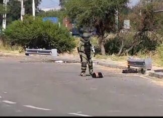 Restos humanos con un artefacto explosivo movilizaron los cuerpos policíacos de los tres órdenes de gobierno, en el Trébol de los Paseos.